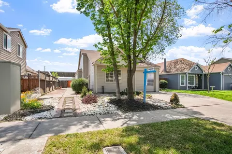 Exterior - 1732 Heritage Dr, Merced, CA 95341 photo 3 of 9