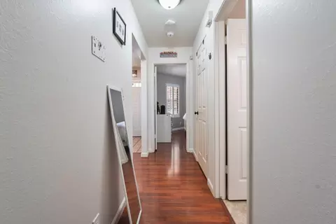 Entry Way - 2421 Black Walnut Dr, Modesto, CA 95355 photo 3 of 4
