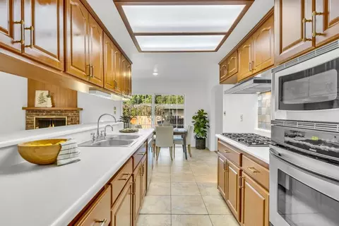 5808 Fernbrook Ct, Carmichael, CA 95608 photo 11