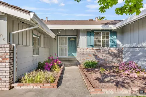 5808 Fernbrook Ct, Carmichael, CA 95608 photo 3