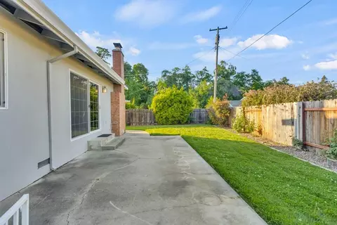 5808 Fernbrook Ct, Carmichael, CA 95608 photo 41