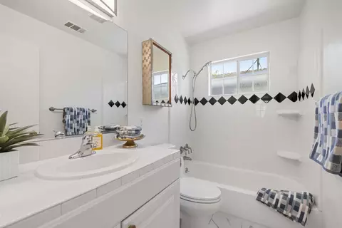 1305 Pacific Dr, Davis, CA 95616 photo 19