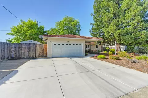6224 Shadowcreek Dr, Carmichael, CA 95608 photo 4