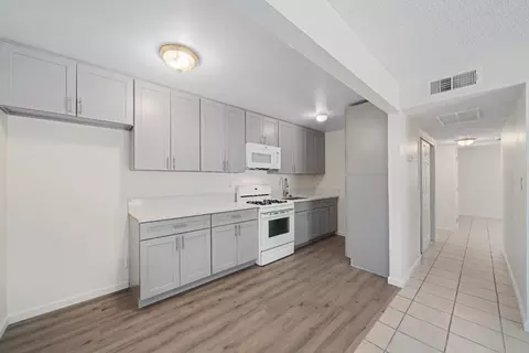 Entry Way - 3115 Manand St, Carmichael, CA 95608 photo 2 of 3