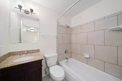 Bath - 3115 Manand St, Carmichael, CA 95608 photo 1 of 2