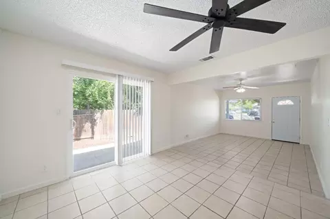 Living - 3115 Manand St, Carmichael, CA 95608 photo 13 of 14