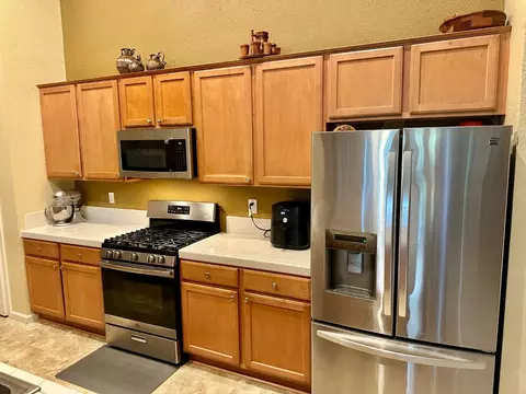 Kitchen - 1206 Swan Dr, Patterson, CA 95363 photo 1 of 3