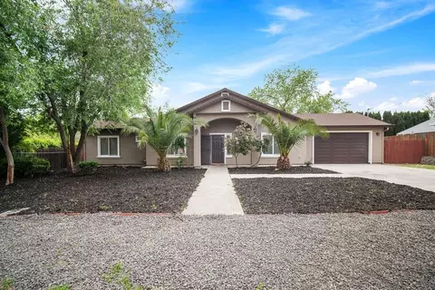1132 Pinedale, Sacramento, CA 95838