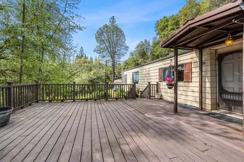 16315 Mount Whitney Dr, Fiddletown, CA 95629