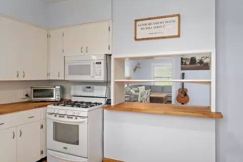 Kitchen - 109 S Culver St, Willows, CA 95988 photo 1 of 4