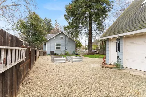 Exterior - 109 S Culver St, Willows, CA 95988 photo 11 of 15