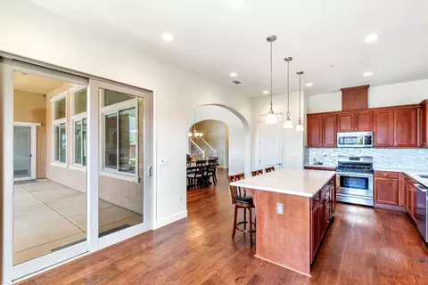 1587 Como Dr, Manteca, CA 95337 photo 12