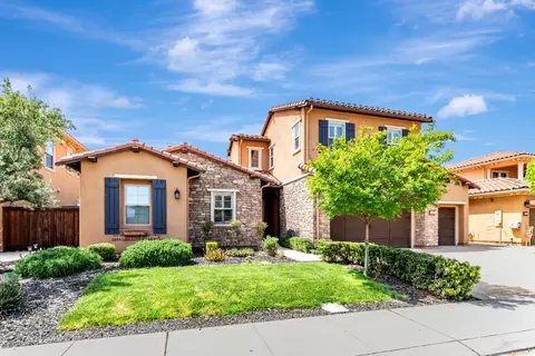 1587 Como Dr, Manteca, CA 95337 photo 3