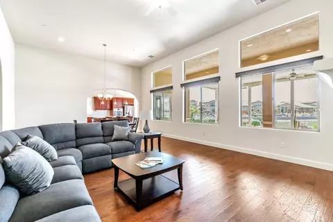1587 Como Dr, Manteca, CA 95337 photo 8