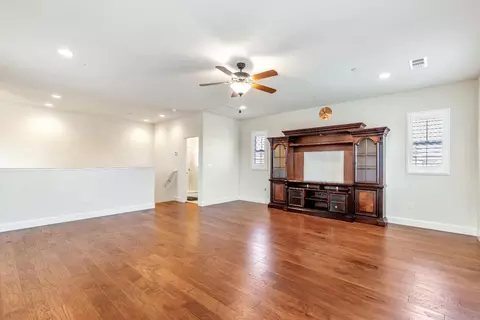 1587 Como Dr, Manteca, CA 95337 photo 27