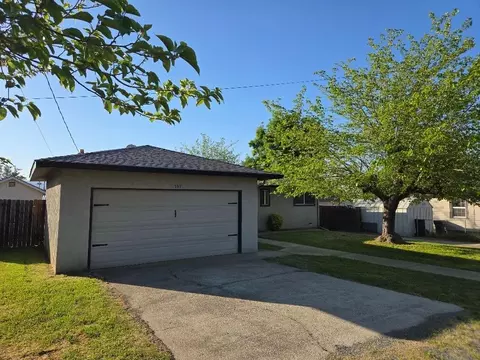 157 Sequoia Ave, Valley Springs, CA 95252