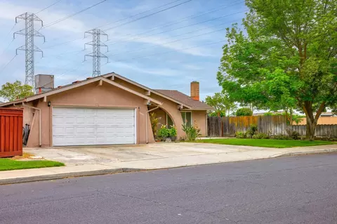 3616 Longbridge Dr, Modesto, CA 95356 photo 9