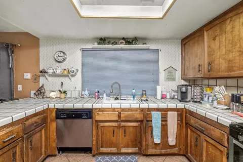3616 Longbridge Dr, Modesto, CA 95356 photo 14