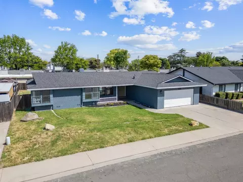 View/Area - 1642 Running Ln, Ceres, CA 95307 photo 3 of 9