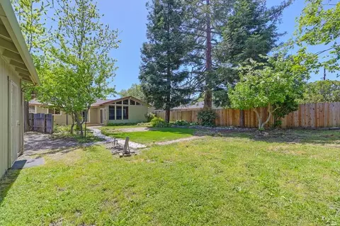 Exterior - 5509 Whitney Ave, Carmichael, CA 95608 photo 12 of 19