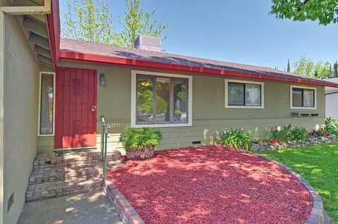 Exterior - 5509 Whitney Ave, Carmichael, CA 95608 photo 5 of 19