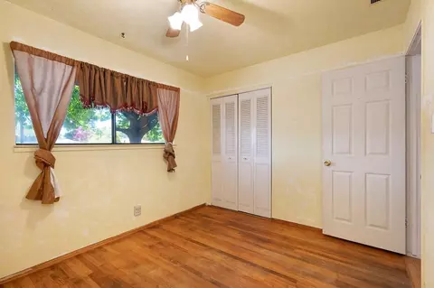Bedroom - 5509 Whitney Ave, Carmichael, CA 95608 photo 4 of 9