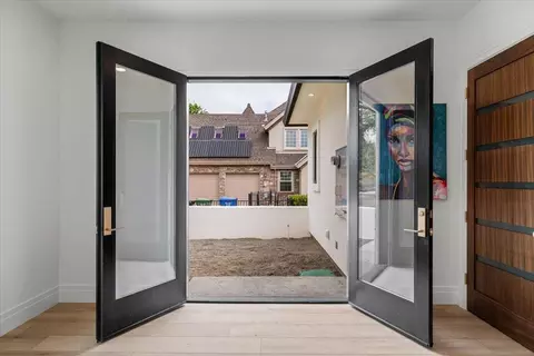 Entry Way - 285 Knolls Dr, Copperopolis, CA 95228 photo 9 of 11