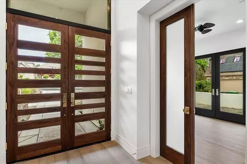 Entry Way - 285 Knolls Dr, Copperopolis, CA 95228 photo 8 of 11