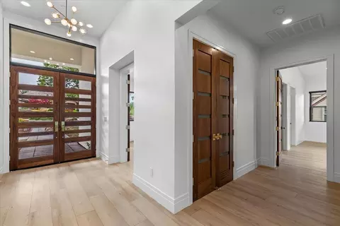 Entry Way - 285 Knolls Dr, Copperopolis, CA 95228 photo 6 of 11