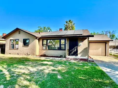 Exterior - 2329 Miller Ave, Modesto, CA 95354 photo 2 of 8
