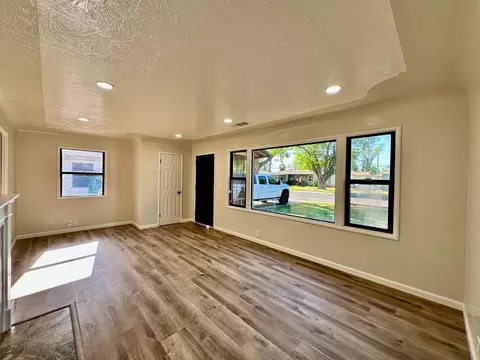 Living - 2329 Miller Ave, Modesto, CA 95354 photo 2 of 3