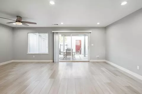Living - 455 Peerless Way #5, Tracy, CA 95376 photo 1 of 6