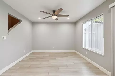Living - 455 Peerless Way #5, Tracy, CA 95376 photo 3 of 6