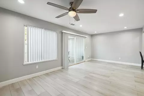 Living - 455 Peerless Way #5, Tracy, CA 95376 photo 2 of 6