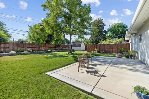 2512 Midland Way, Carmichael, CA 95608 photo 32