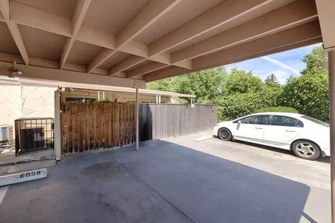 6058 Via Casitas, Carmichael, CA 95608 photo 5