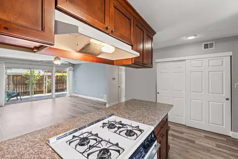 6058 Via Casitas, Carmichael, CA 95608 photo 8