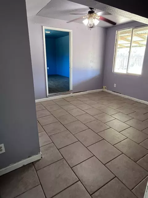 401 Marshall Ave, Modesto, CA 95351 photo 31