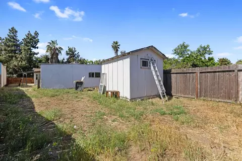Exterior - 2305 Chrysler Dr, Modesto, CA 95350 photo 7 of 7