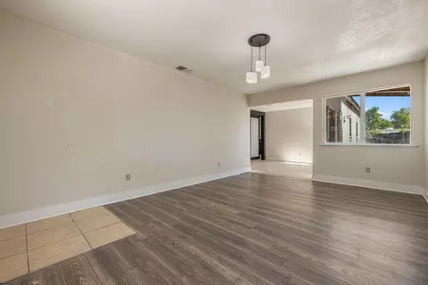 Living - 2305 Chrysler Dr, Modesto, CA 95350 photo 2 of 4
