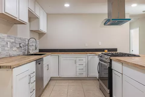 Kitchen - 2305 Chrysler Dr, Modesto, CA 95350 photo 1 of 5