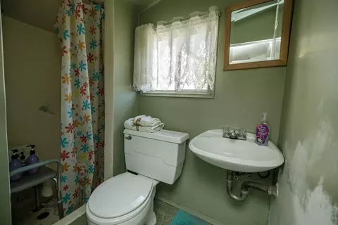 718 6th St, Modesto, CA 95354 photo 16