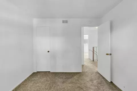 4020 Knoll Top Ct, Carmichael, CA 95608 photo 31