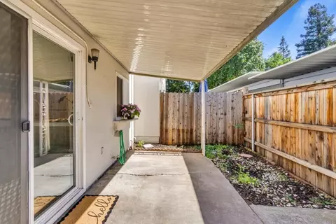 4020 Knoll Top Ct, Carmichael, CA 95608 photo 40