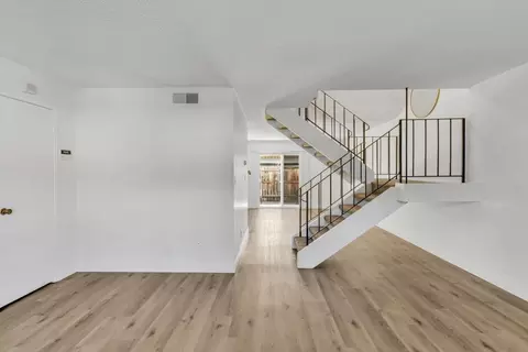 4020 Knoll Top Ct, Carmichael, CA 95608 photo 10