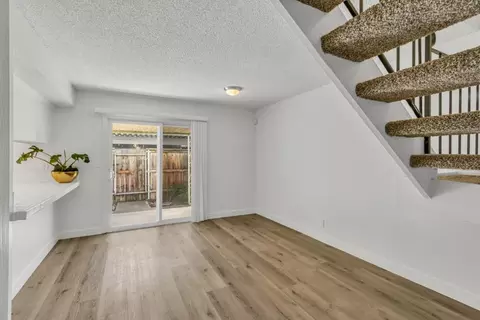 4020 Knoll Top Ct, Carmichael, CA 95608 photo 11