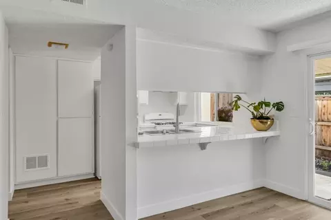 4020 Knoll Top Ct, Carmichael, CA 95608 photo 18