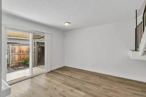 4020 Knoll Top Ct, Carmichael, CA 95608 photo 14