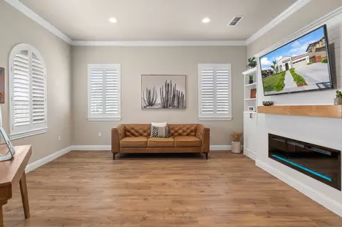 353 Michael Cox Ln, Tracy, CA 95377 photo 11