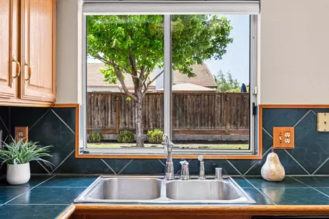 1760 Thicket Ct, Tracy, CA 95376 photo 17